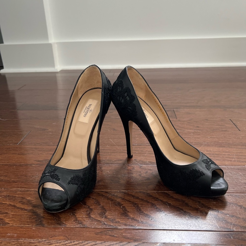 Valentino Black Peep-Toe Lace Heels